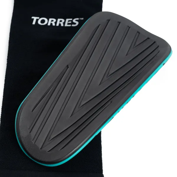 Щитки футбольные TORRES Pro за 1&nbsp;972 ₽ в Астрахани